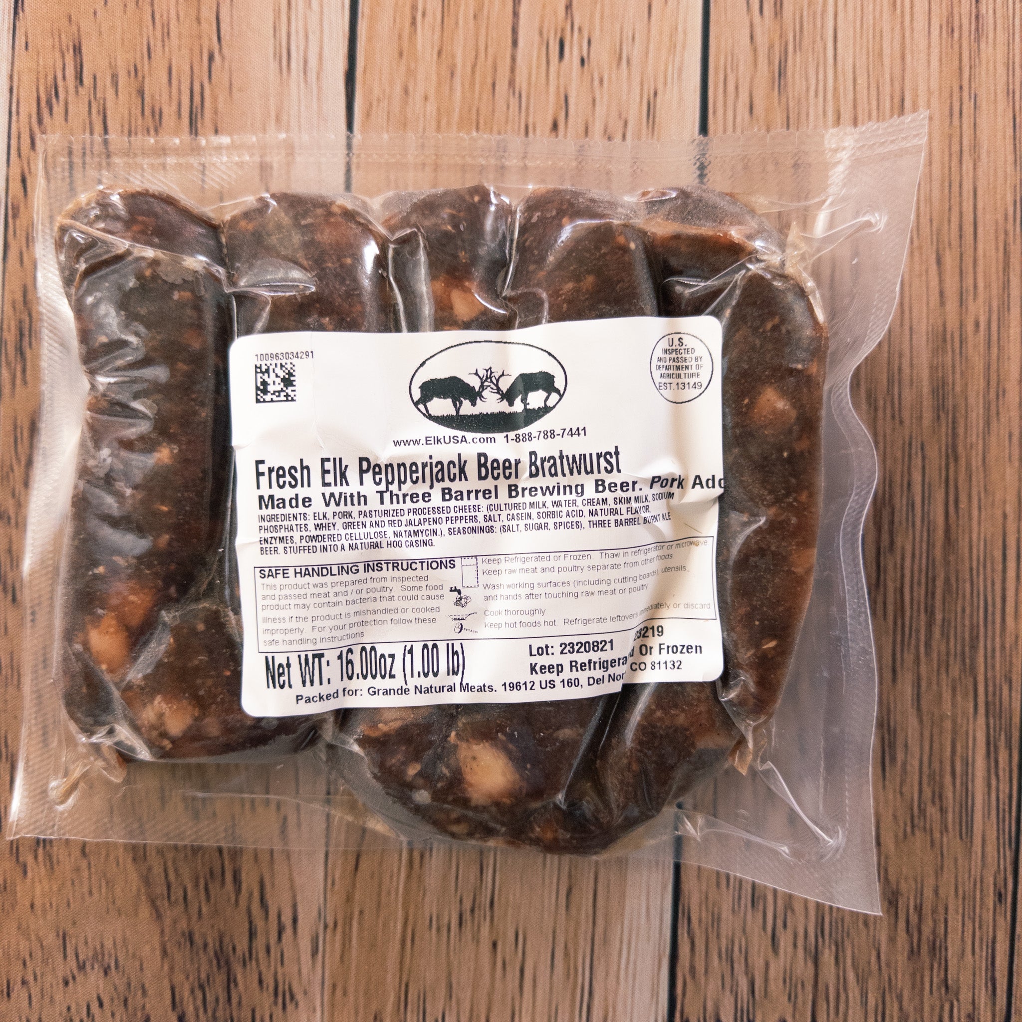 Elk Beer with Pepperjack Bratwurst